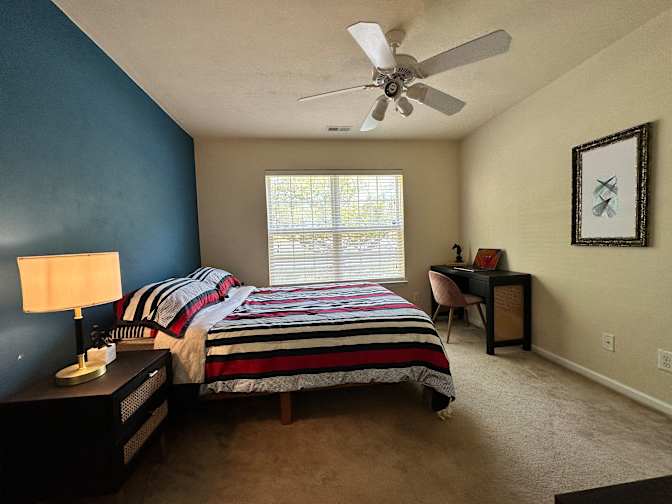 Kiumars Aryana's room