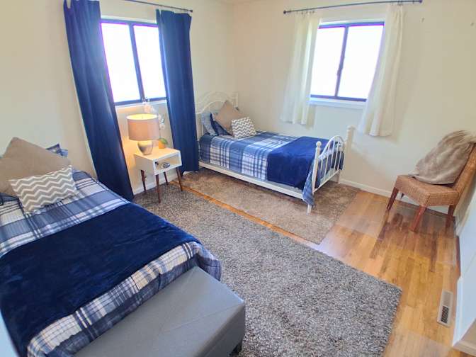 Zen's room