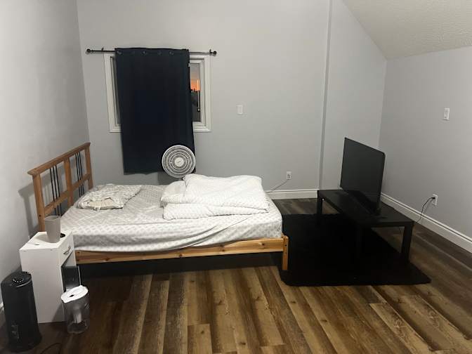 Karthick's room