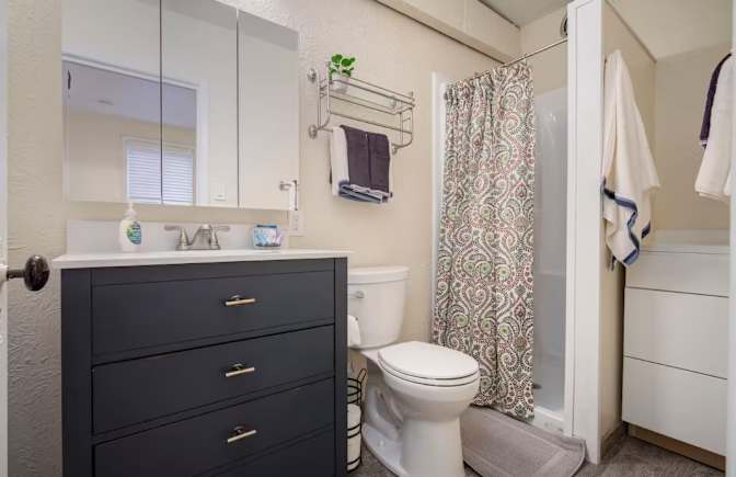 Jasmine's room