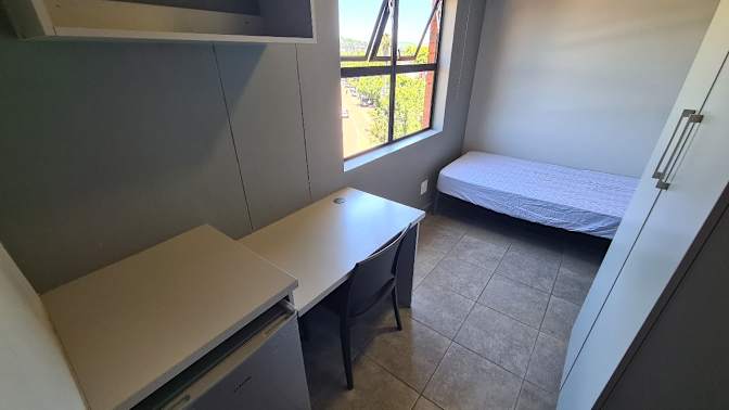 Glenn's room
