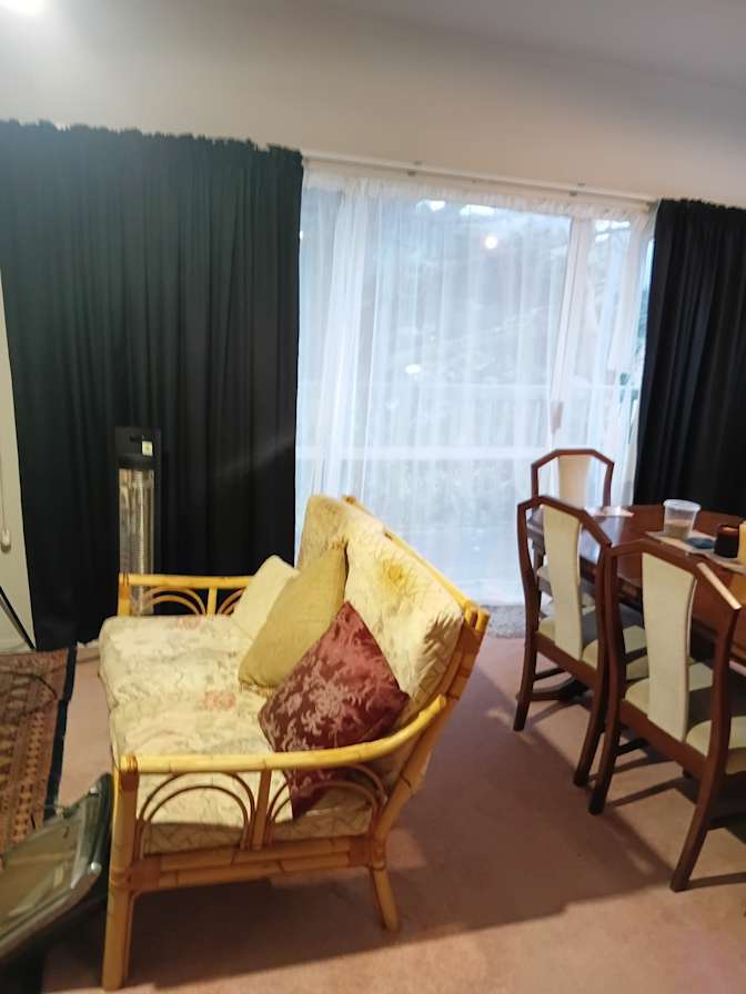 Jen's room