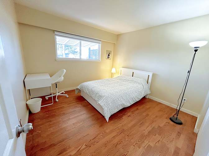 Shahram's room