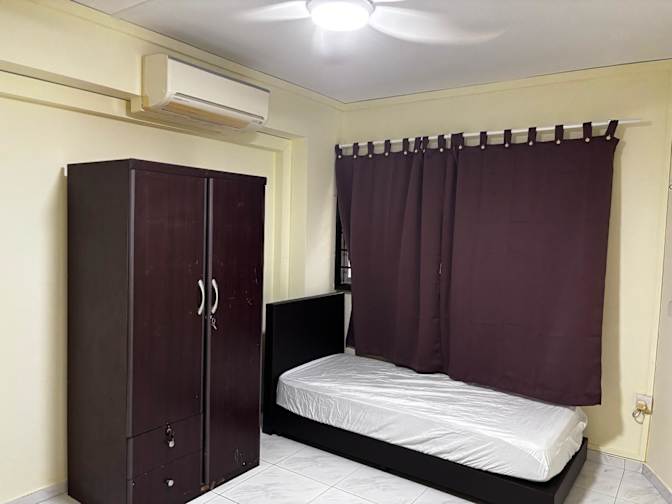 Chong Meng's room