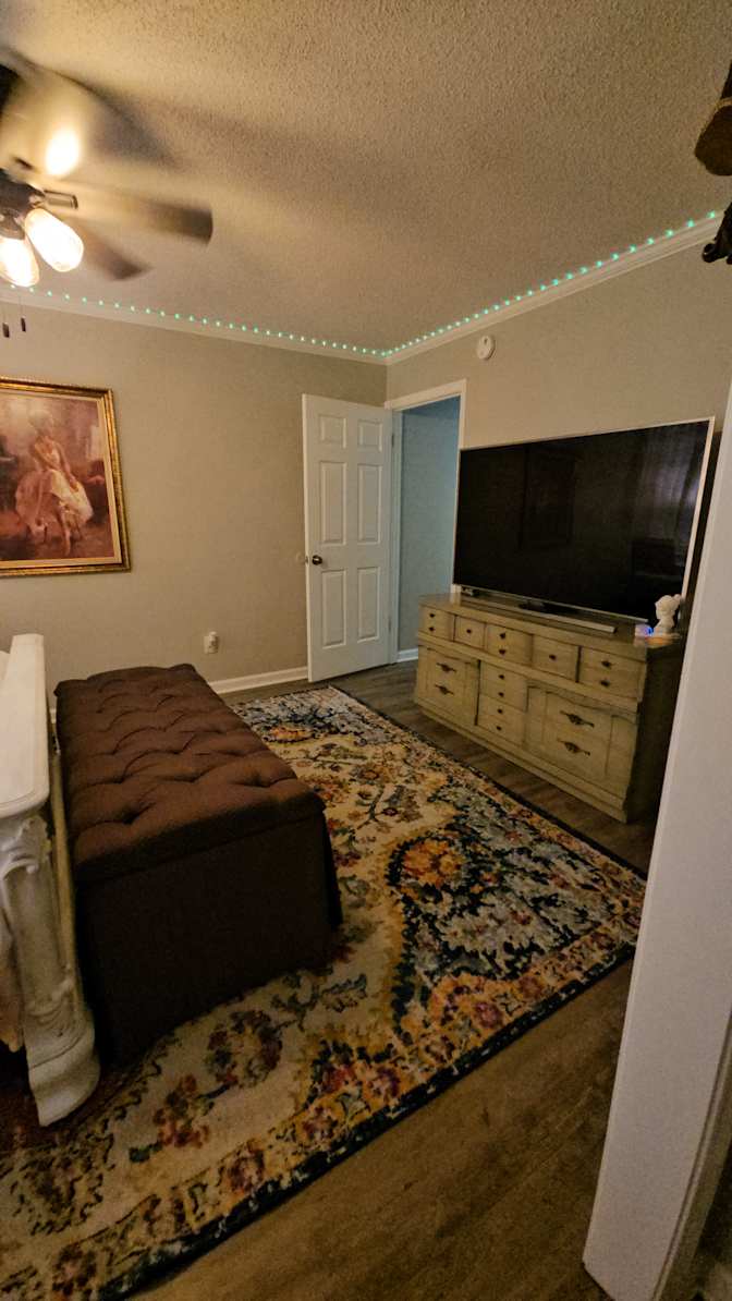 Lovella's room