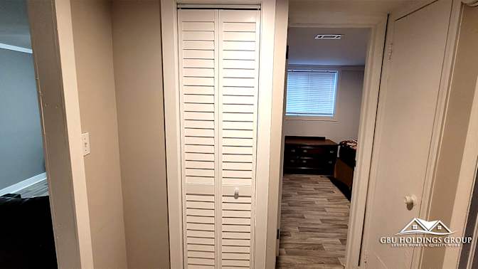 GBU Holdings Group's room