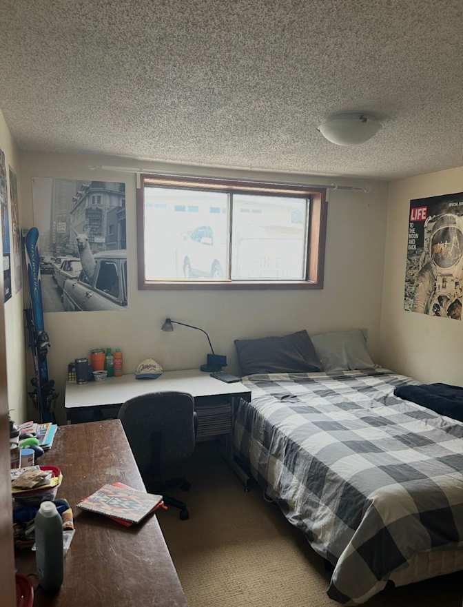 Diego Orton's room