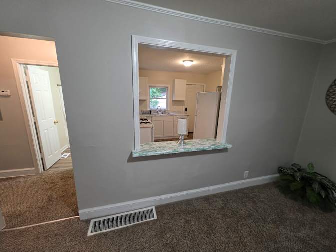 CL&C Property Management and Consulting's room