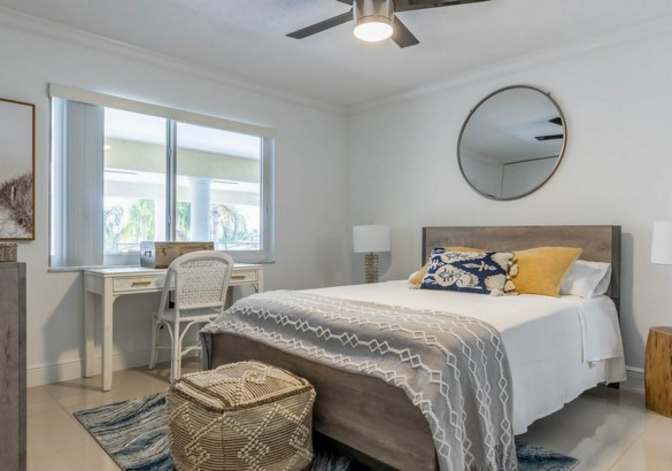 Lindsey's room