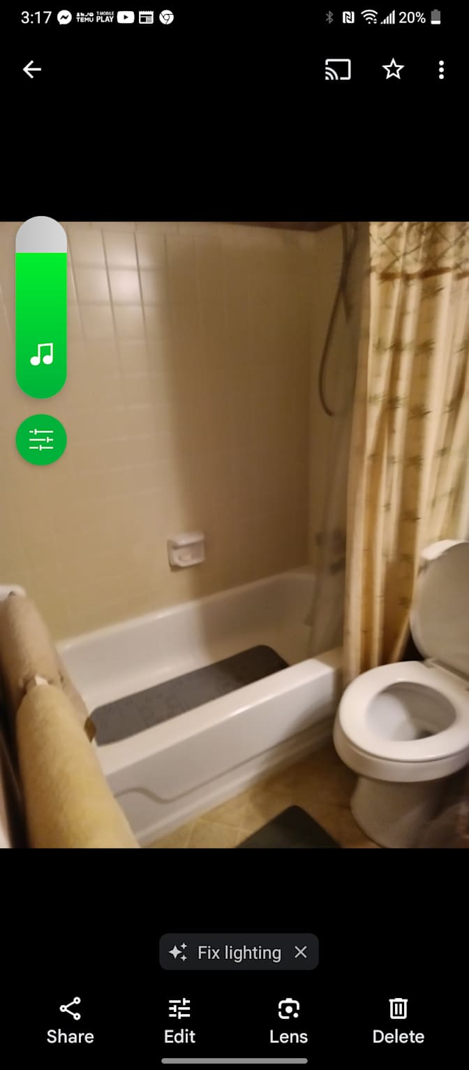 wayne woodward's room
