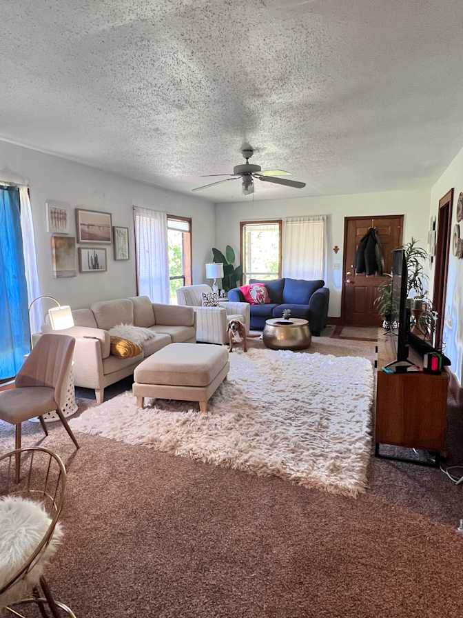 Tam's room