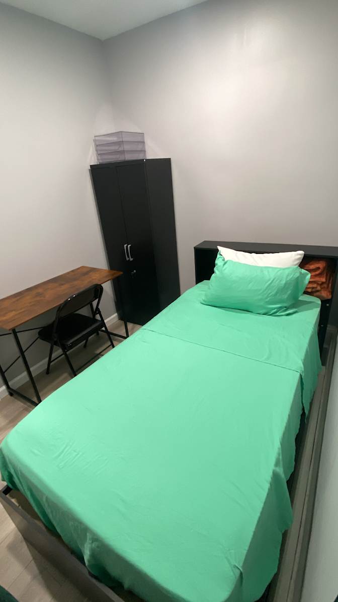 CRISTIAN ARANEDA's room