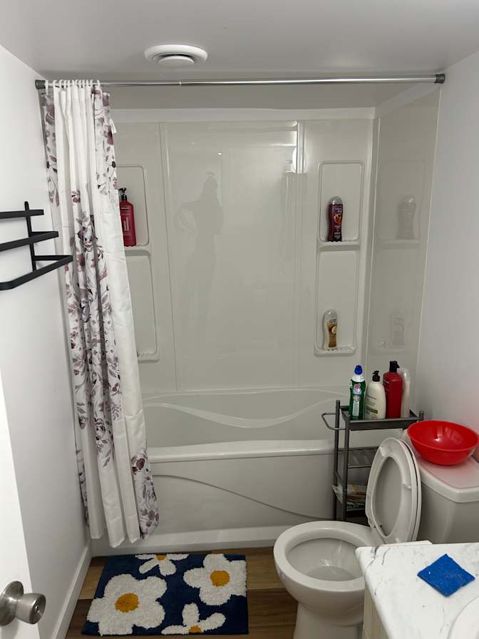 Oladotun's room