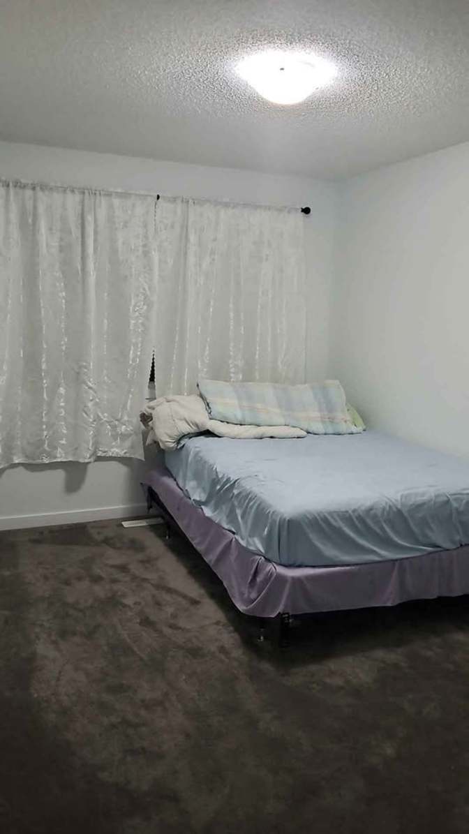 Llariza Camacho's room