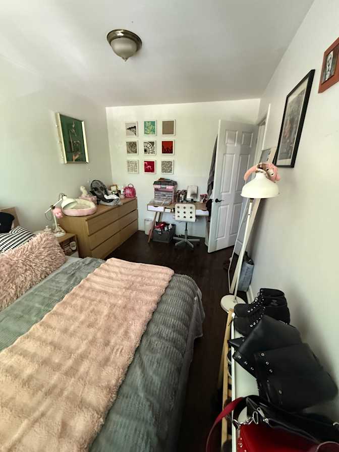 Melodie Piche's room