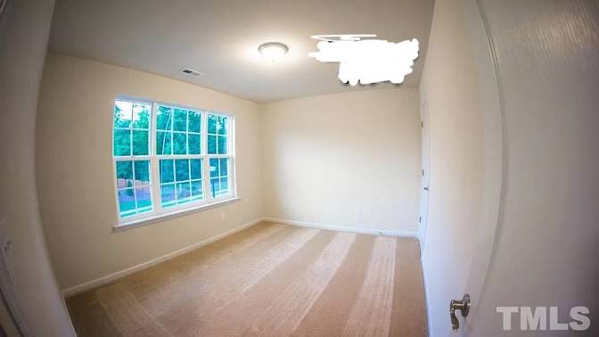 Alcove Rooms's room