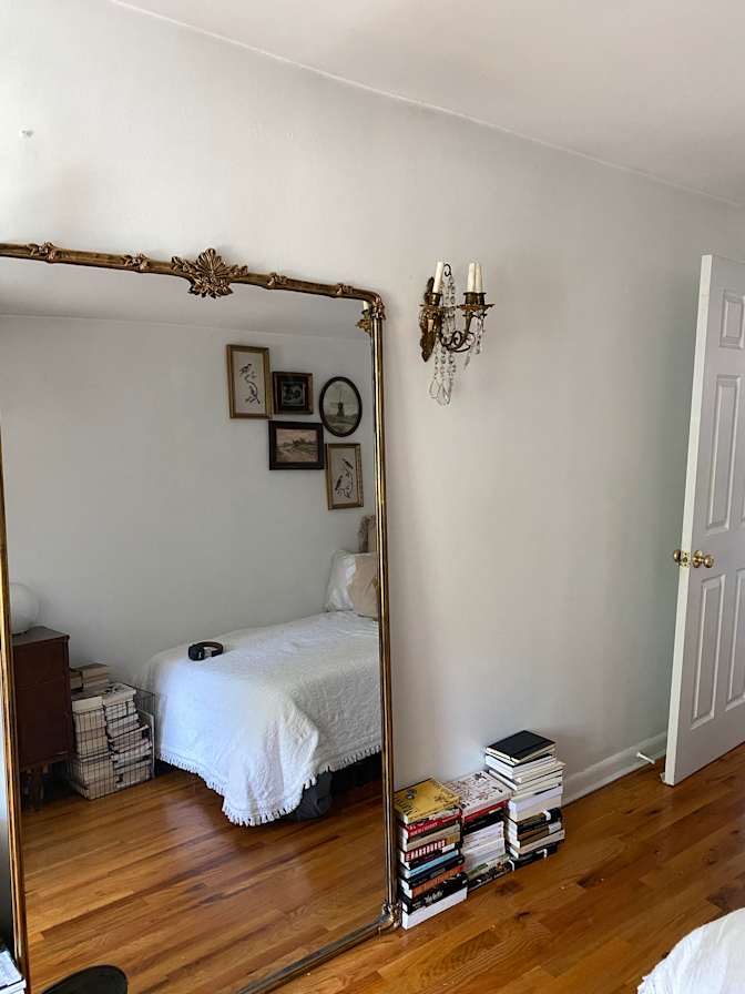 Leksa's room