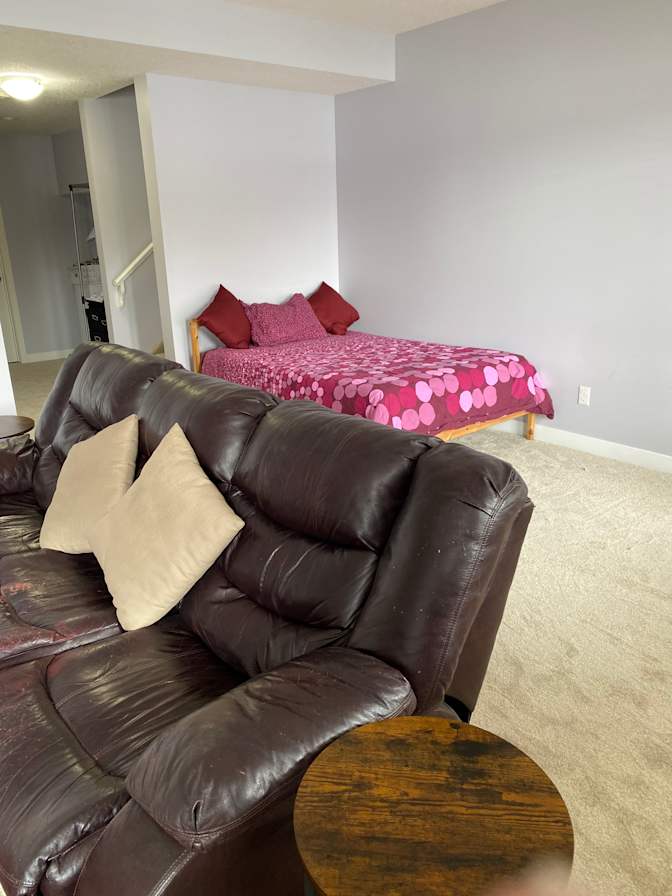 JOANNE's room