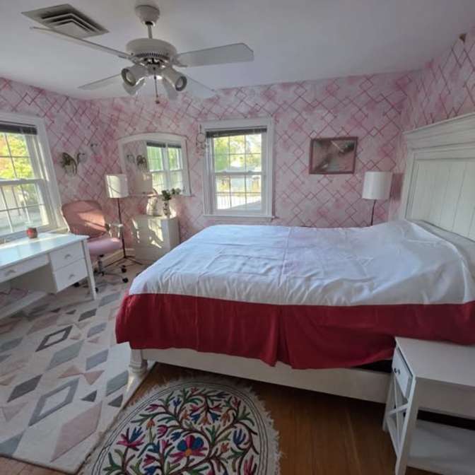 Pearl's room