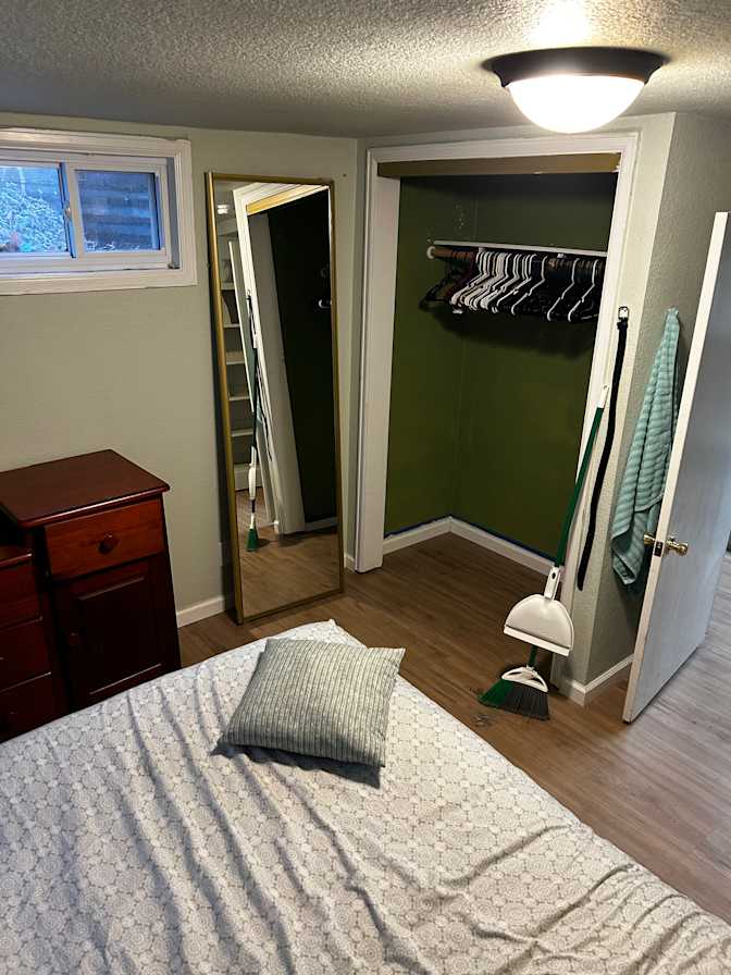 Carolyn's room