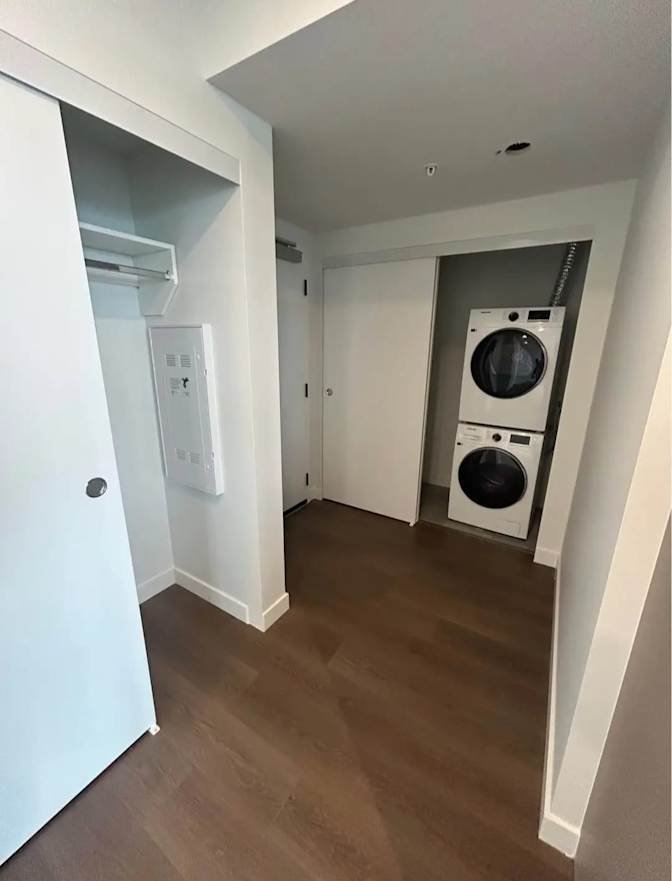 Rahul Arora's room