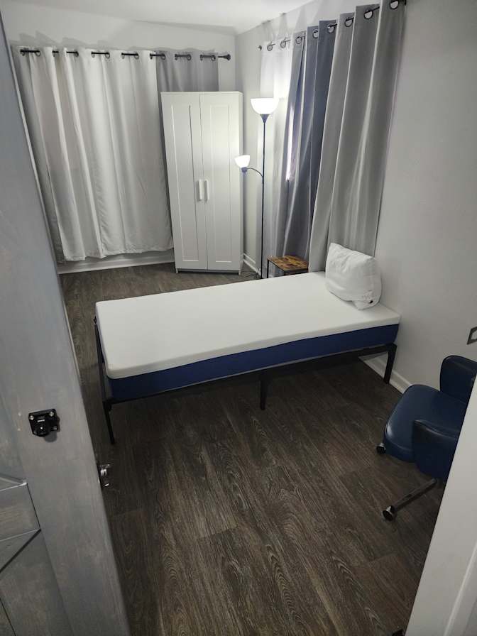 Jose's room