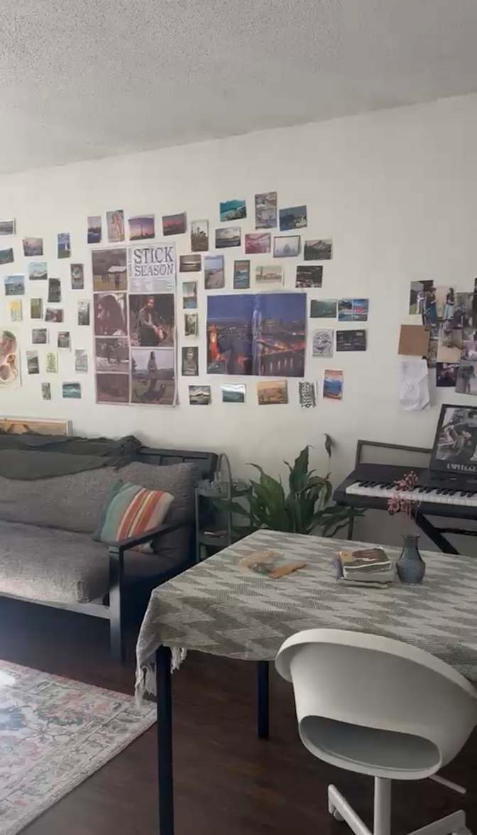 Malacha May Leonard-Stegman's room