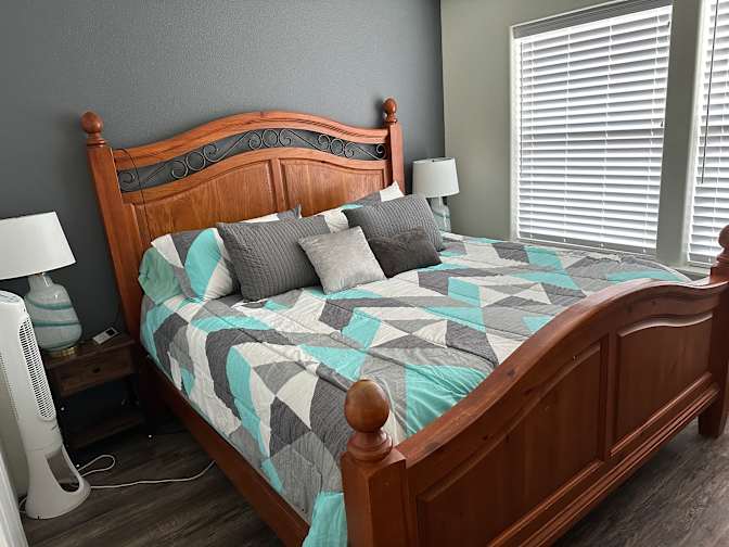 Tacy Taylor's room