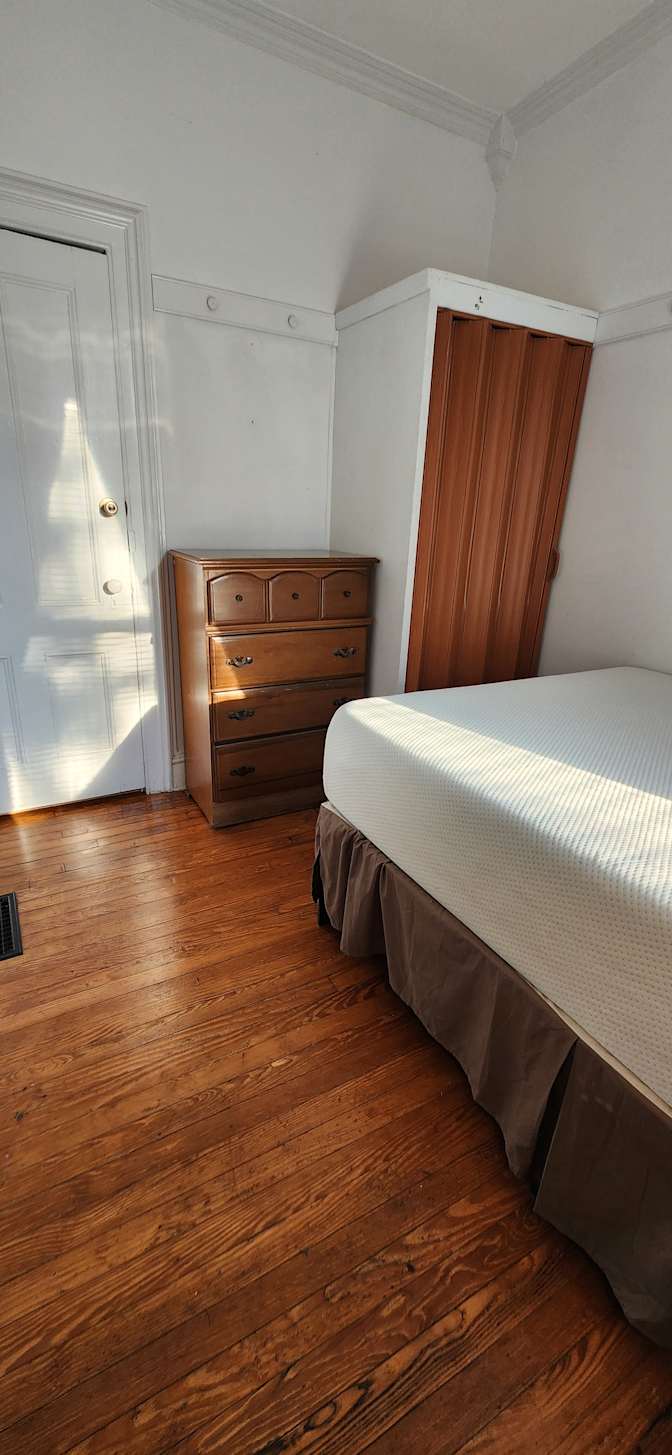 ALBERTO's room