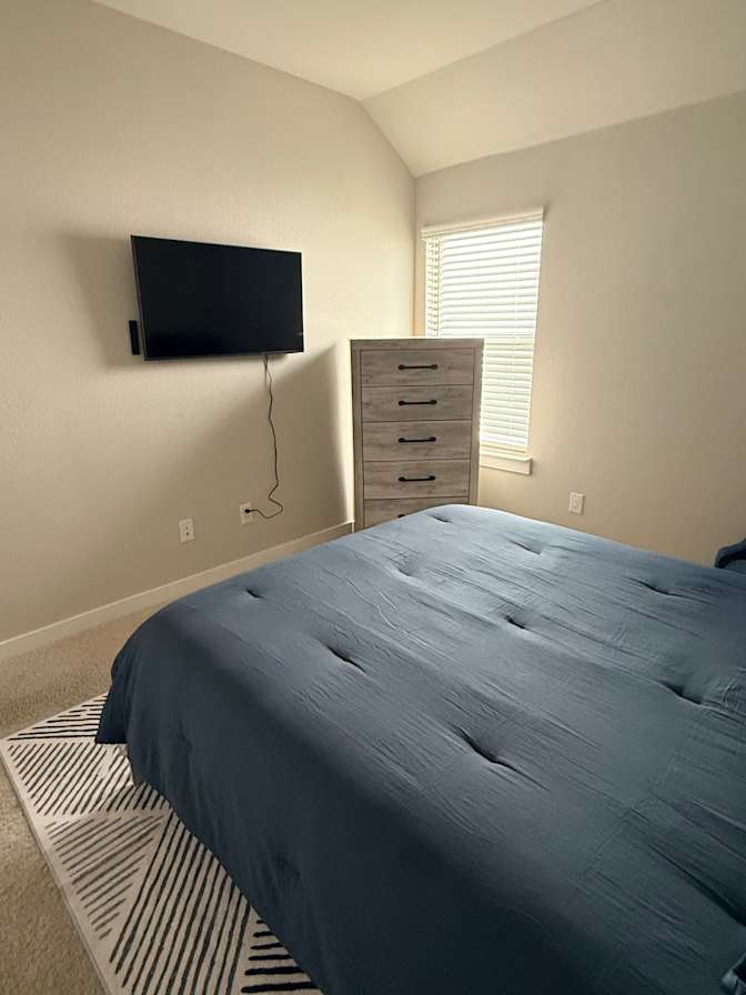 Conico Beale's room