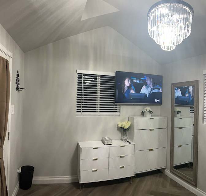 Tracy's room
