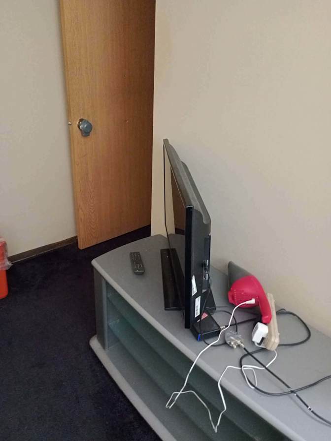 TJ hines's room