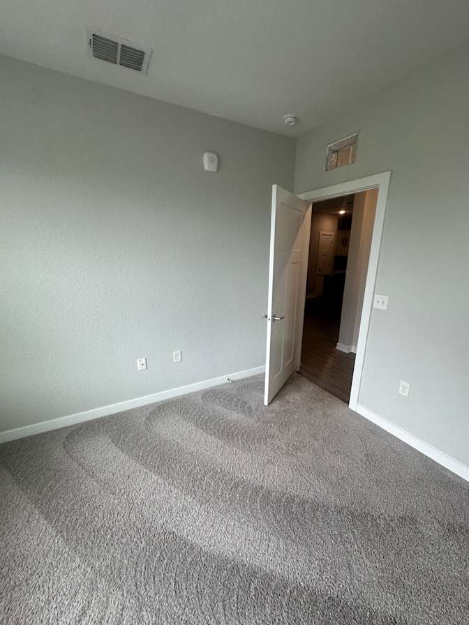 Kaio's room