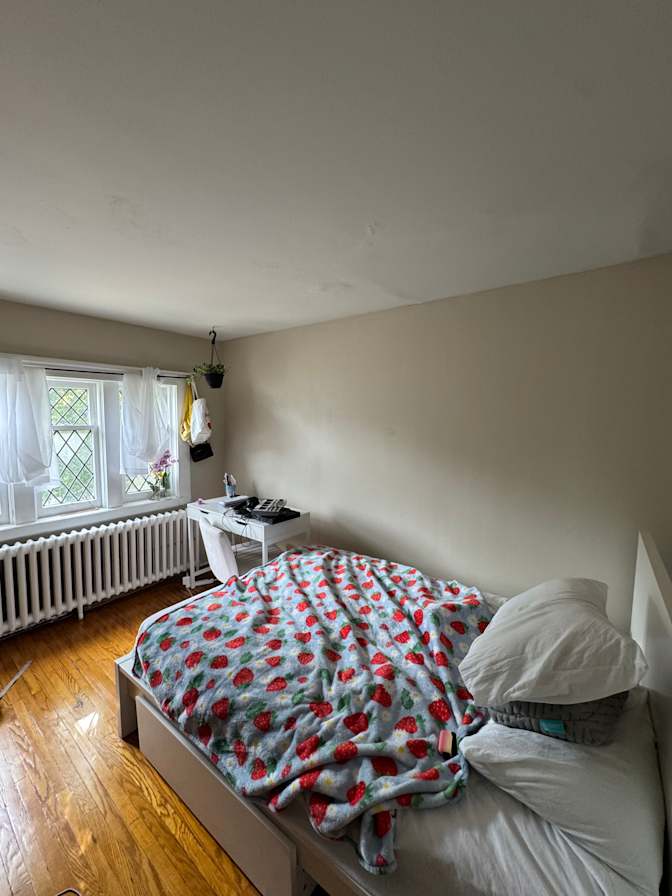 Genavieve's room
