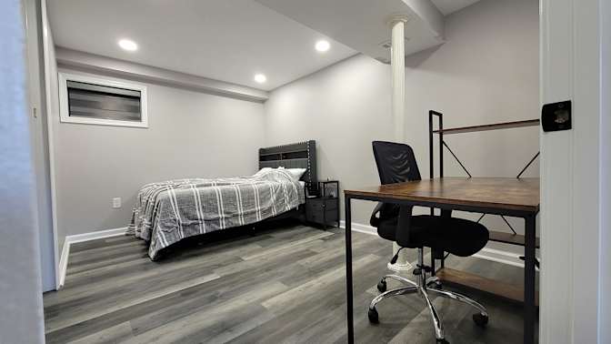 Tin Huynh's room