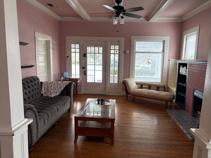 Zoe's room