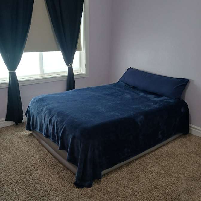 ANNETTE's room