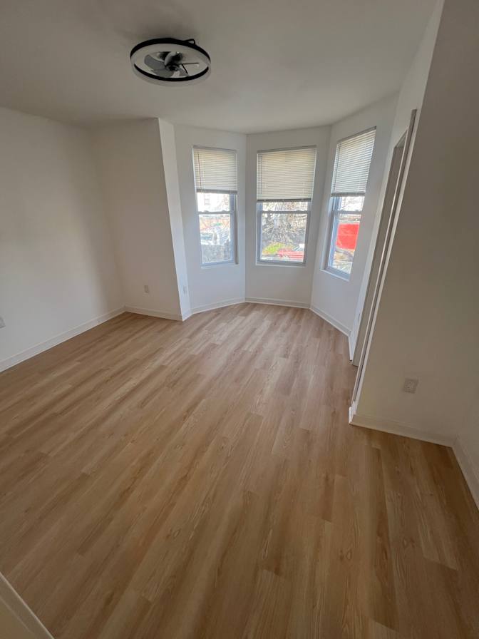 Aamir's room