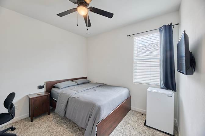 PadSplit's room