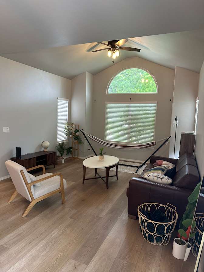 Tara's room
