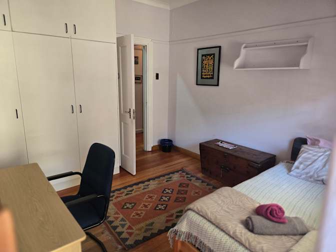 Green Point Tree House's room