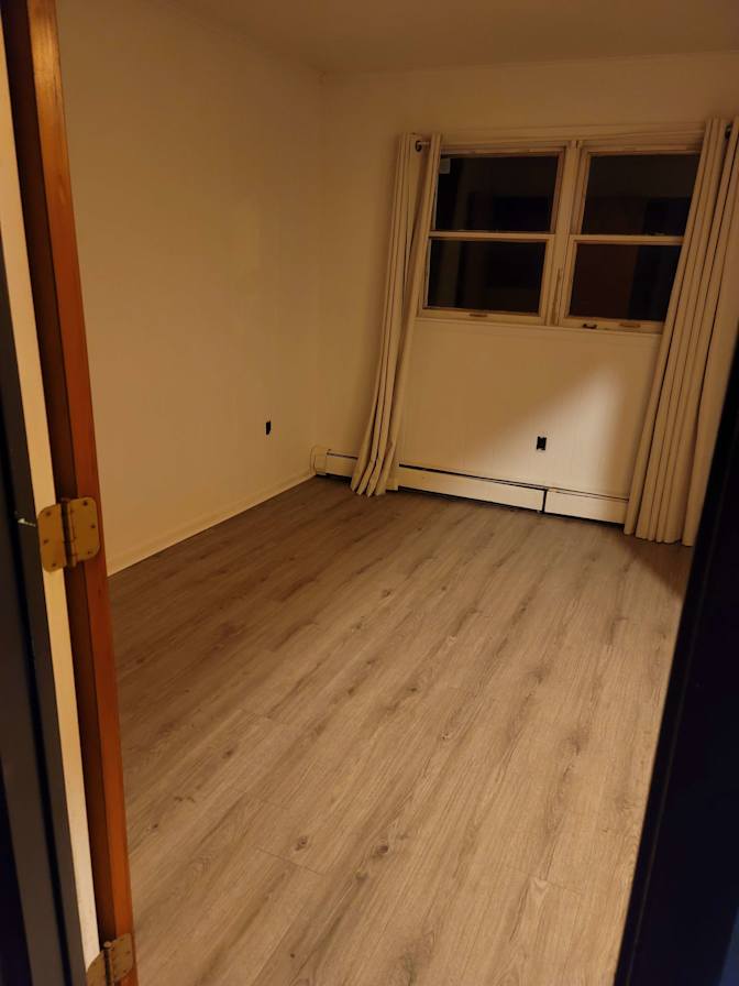 Nik's room