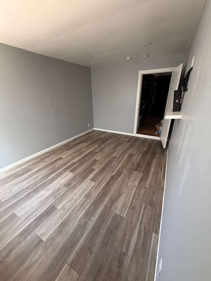 Elliott's room