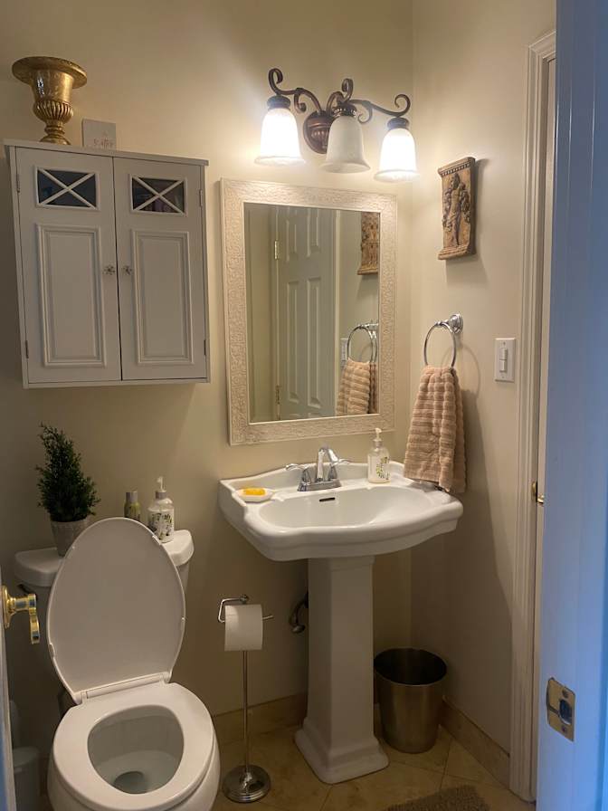 Lori Shackel's room