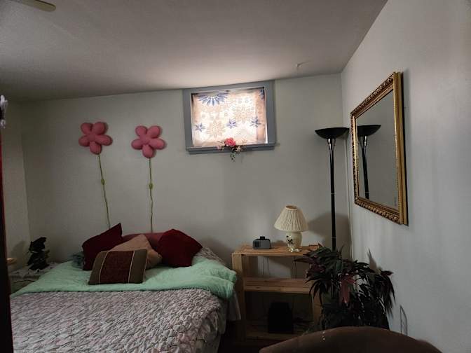 Lisa's room