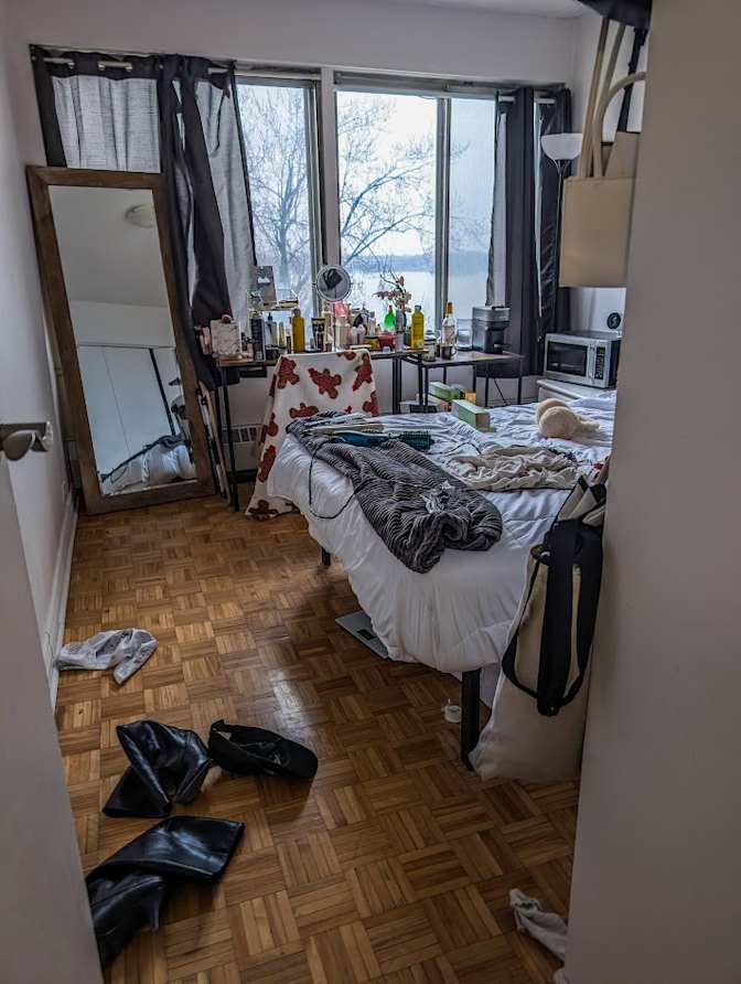 April-Anna Bremers's room