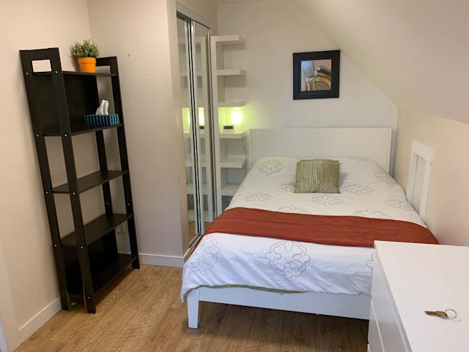 Summer's room