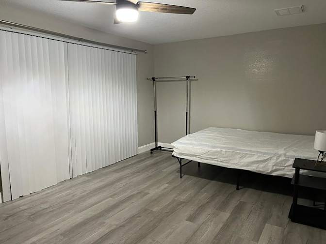 Nicollas's room