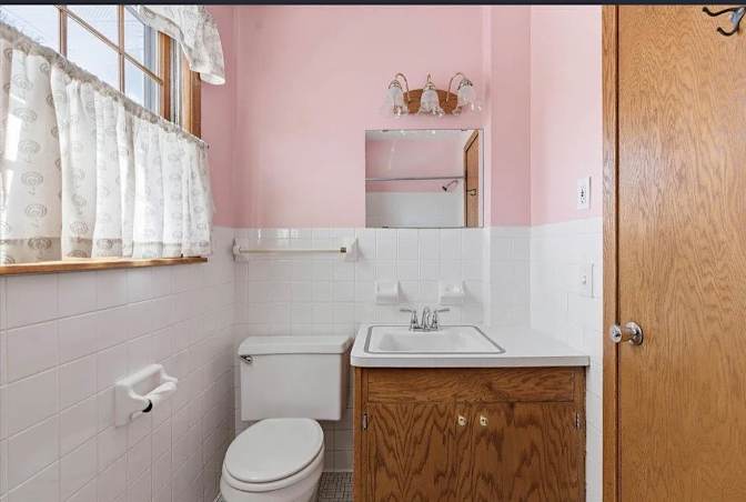 Wendy Tocachi's room