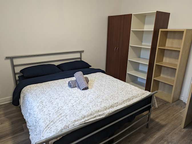 LEI XU's room
